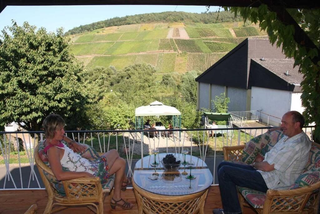 Ferienwohnung „Schwalbennest“ Reil/Mosel ภายนอก รูปภาพ